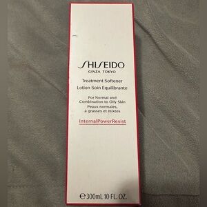 Shiseido Treatment Softener normal to oily skin large  10oz/300ml  New